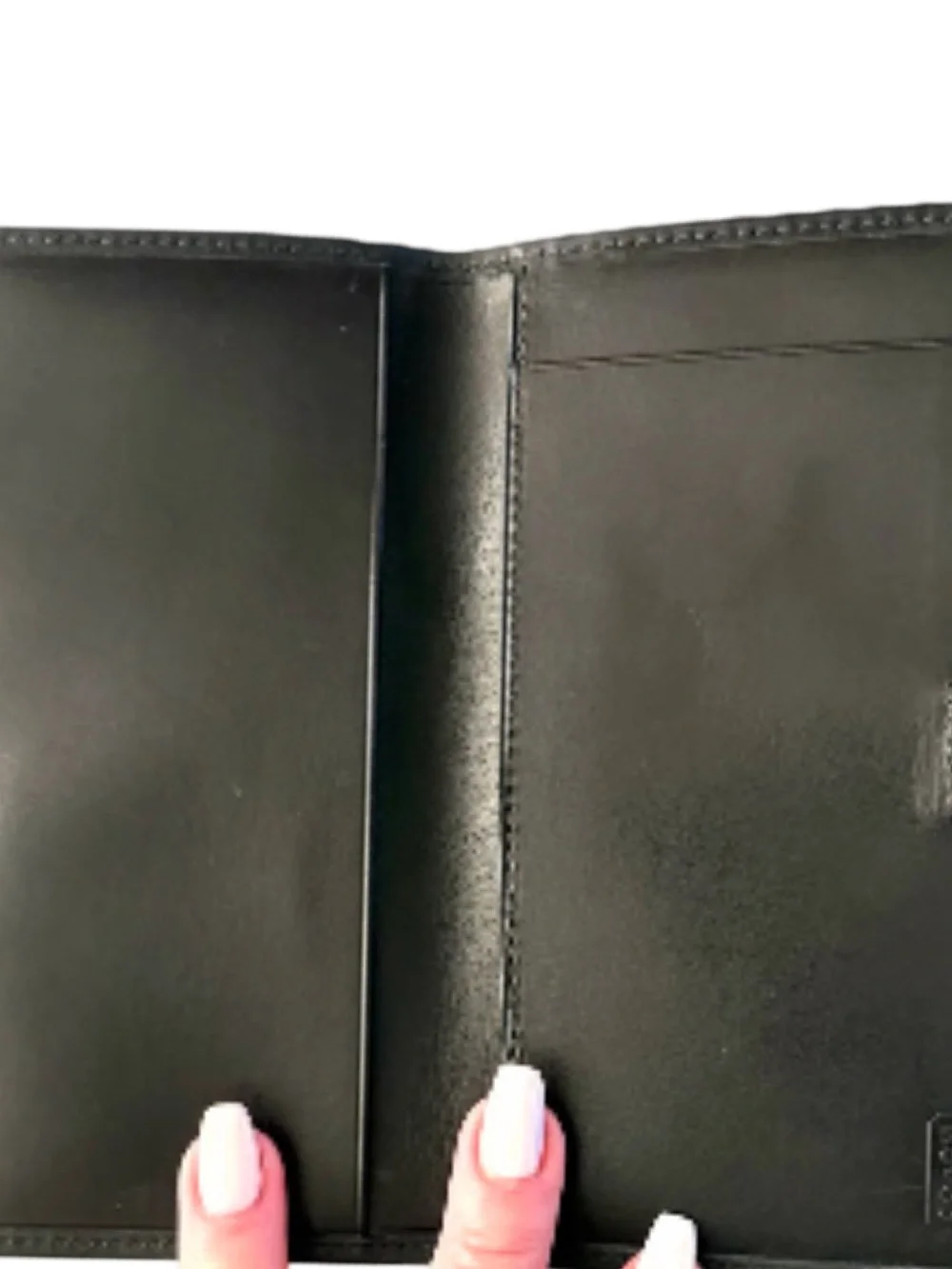 Coach Early 2000’s Y2K Supple Black Leather Wallet & White Stitching